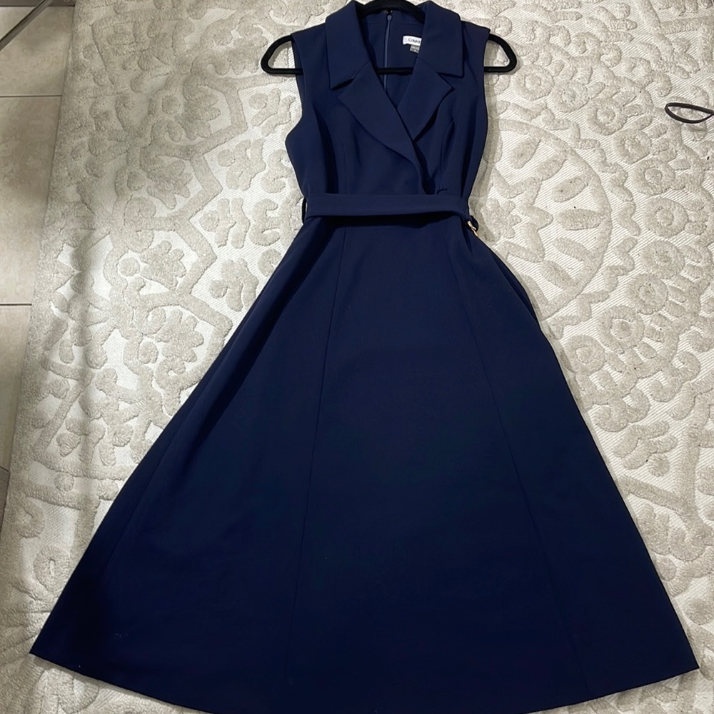 Calvin Klein beautiful collared midi A line dress.